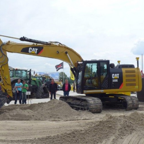 Cat 320