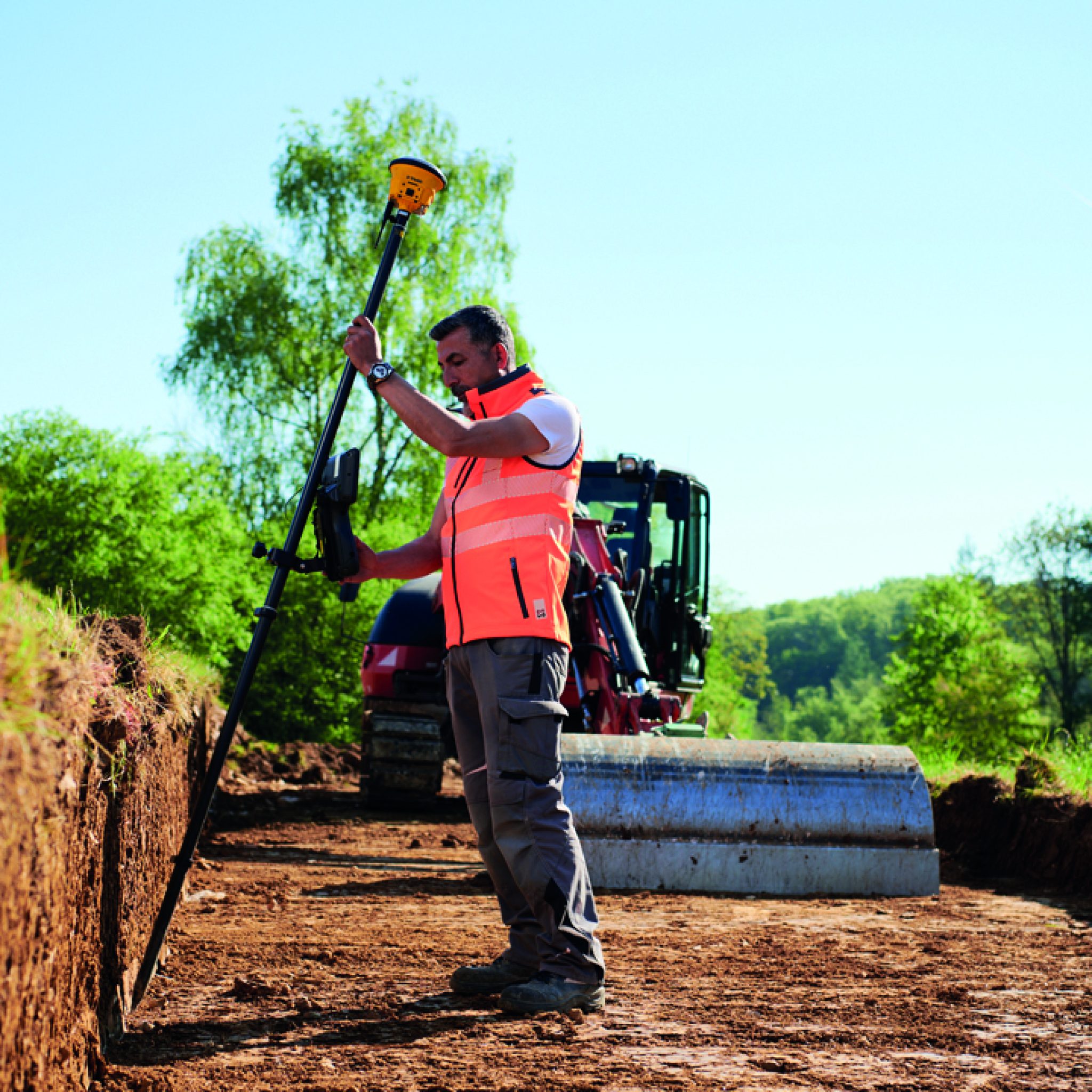 Trimble_Siteworks_Machine_Guidance_Module_with_tilt_bucket_036_LR - SITECH
